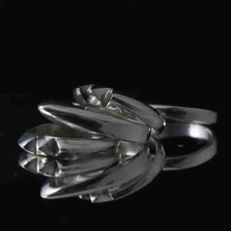 Anillo Gupo Kakutes Plata
